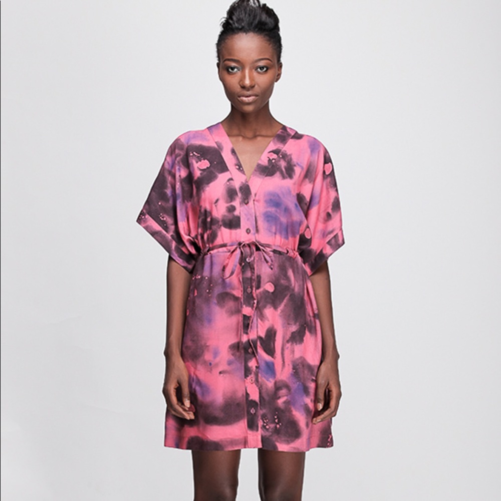 Osei Duro toss kimono